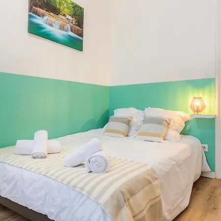 Hypercentre Calme Fibre Guest house 3*